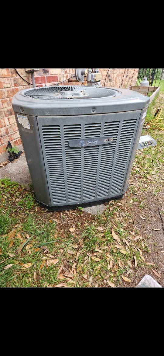 4 TON TRANE R22 CONDENSER