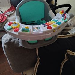 Sit Down Infant Activity Chair 