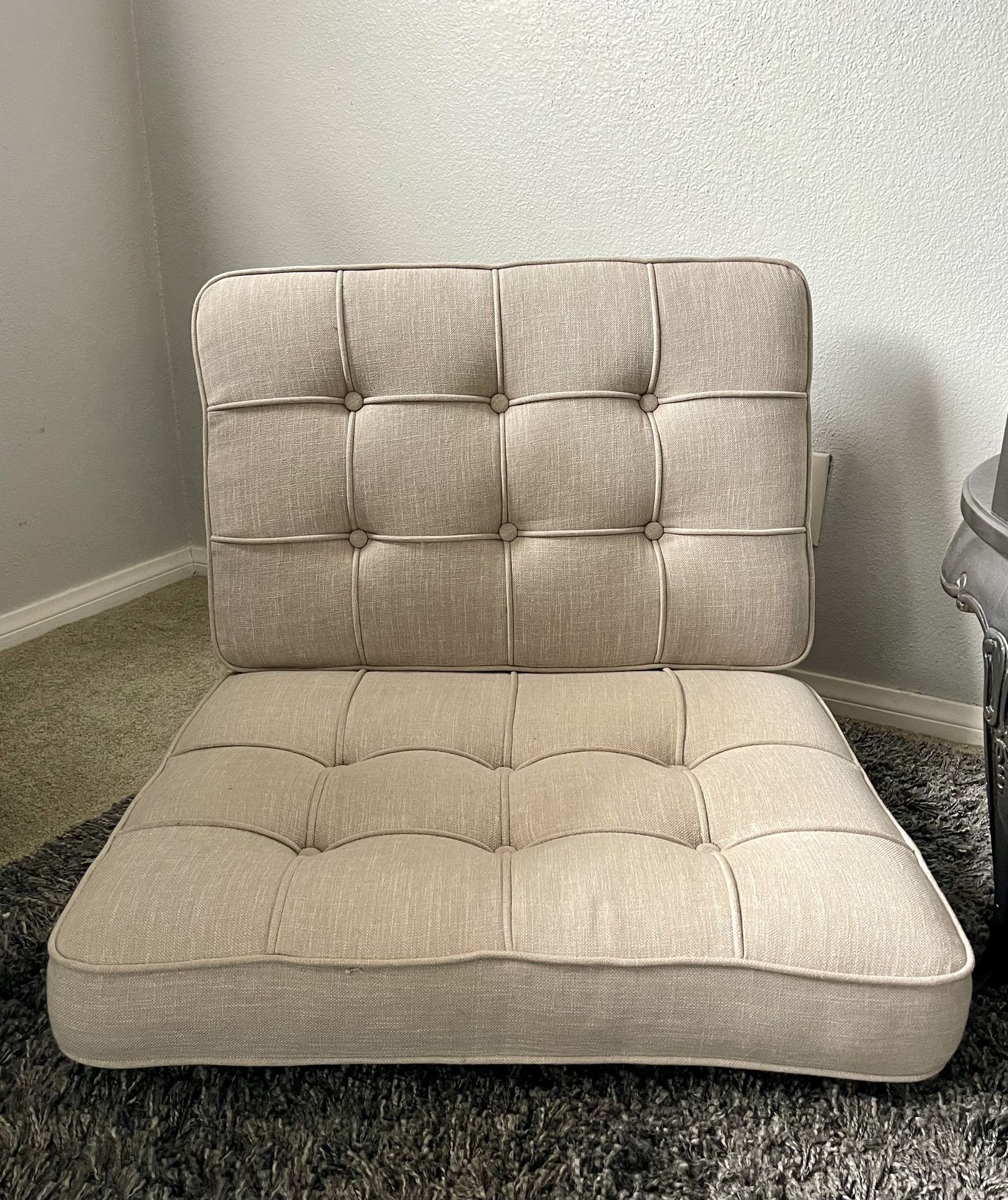 Meditation seat / Chair