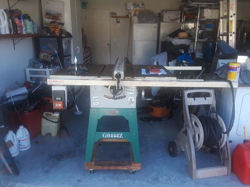 Grizzly Table Saw G0444Z for Sale in Pembroke Pines, FL OfferUp