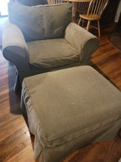 Chair w/ ottoman