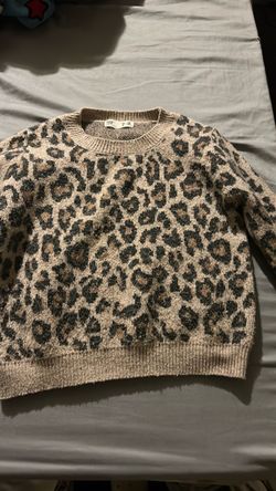 Girls sweater size 7-8