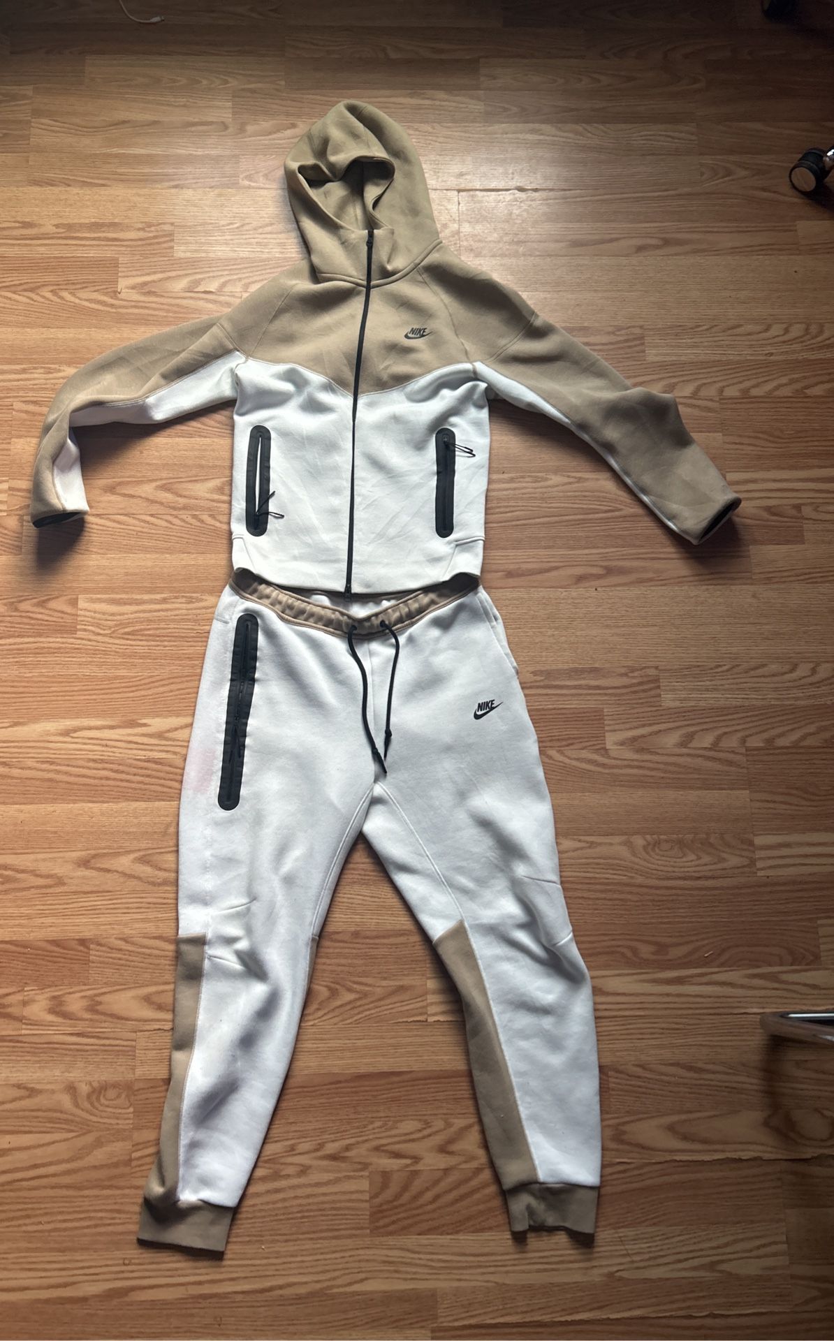 Nike Fleece Fit