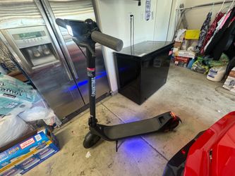 4 phantom GOGO e scooter