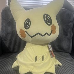 Pokemon Mimikyu Plush 
