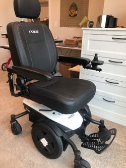 Pride Jazzy Power Wheelchair