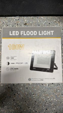 LED flood light 100W NIB 20$ for all