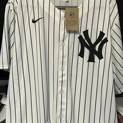 New York Yankees Jersey Various sizes