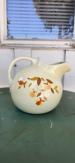 Vintage 1940's Hall Jewel Tea Autumn Leaf Ball Pitcher 🍂