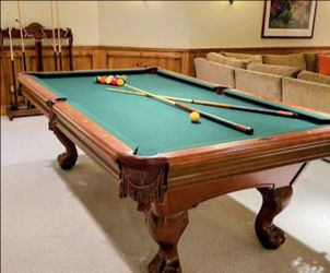 Pool table