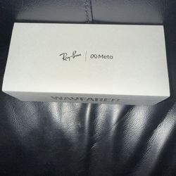 Ray-Ban Meta Wayfarer Gen 2 Smart Glasses Transitions Sapphire Shiny Cosmic Blue