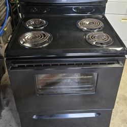 Kenmore Stove Oven Range Works Well With Overhead Fan