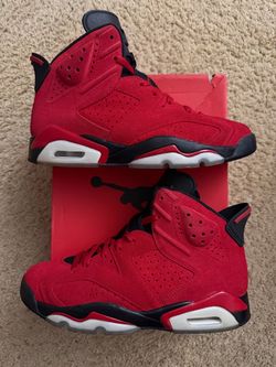Size 9 (Used, comes with box, no lacelocks) - Air Jordan 6 retro toro bravo