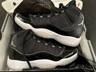 Jordan 11 Retro (Jubilee 25th Anniversary) - 7Y