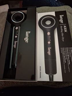 Haloring blow dry brand new