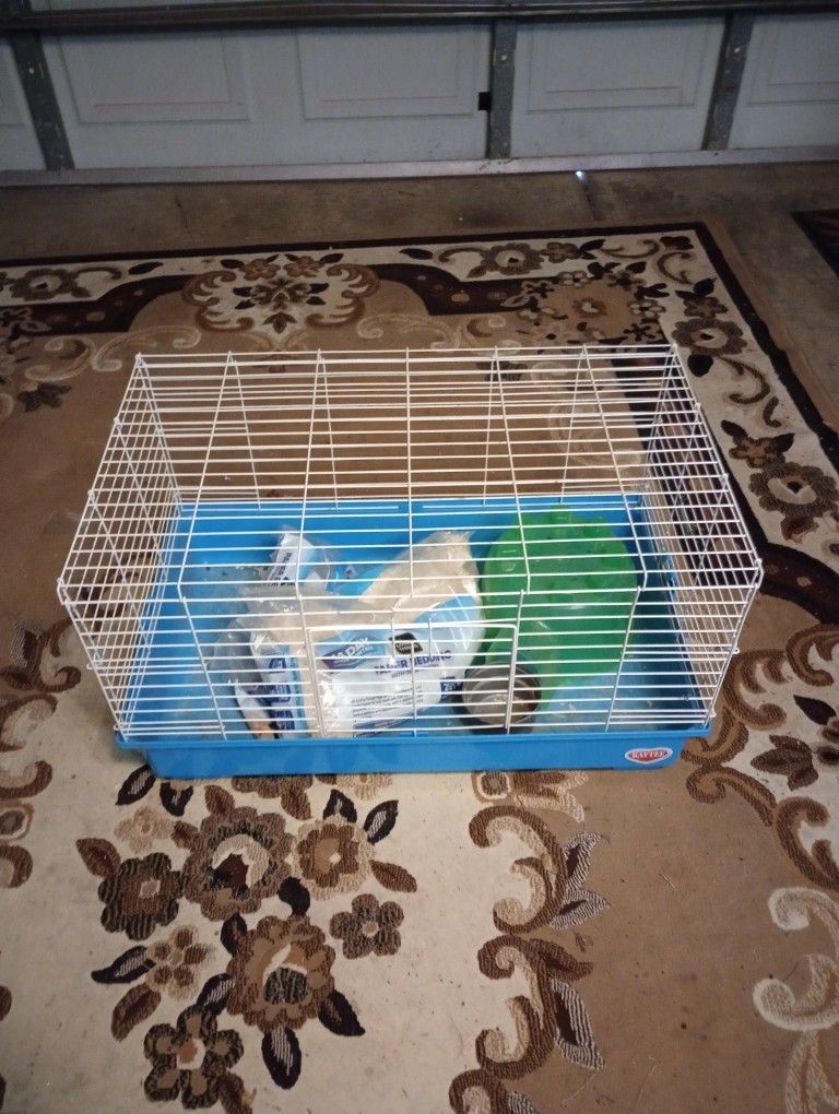 Kaytee Small Animal Cage – Great for Guinea Pigs, Rabbits, or Small Pets
