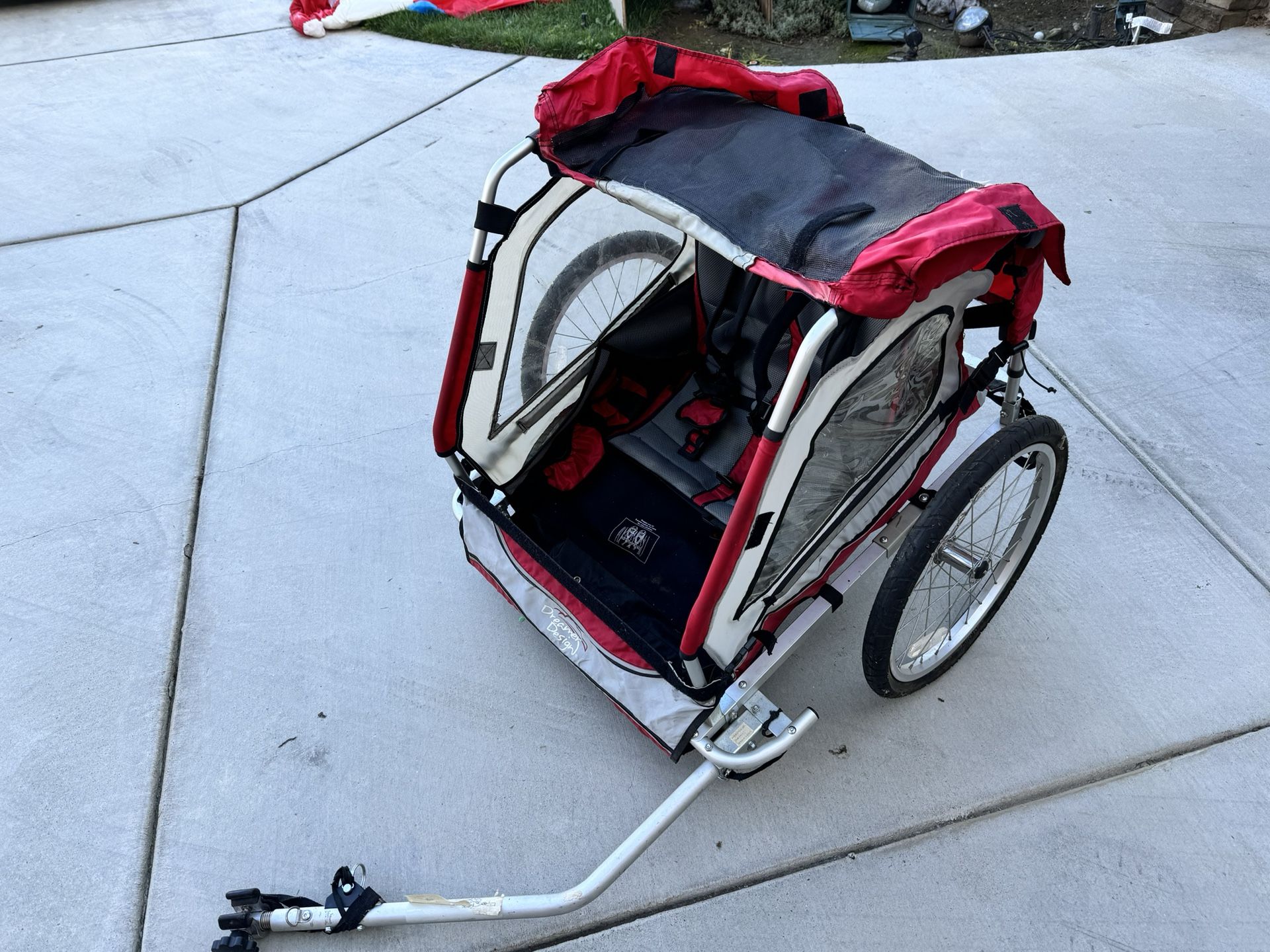 Dreamer Design Double Carrier Bike Trailer