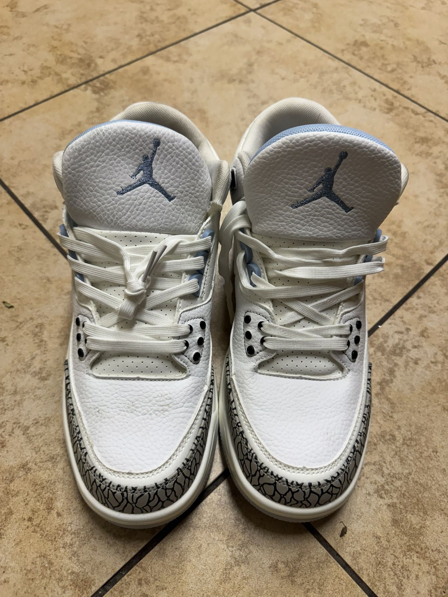 Jordan 3 Retro UNC
