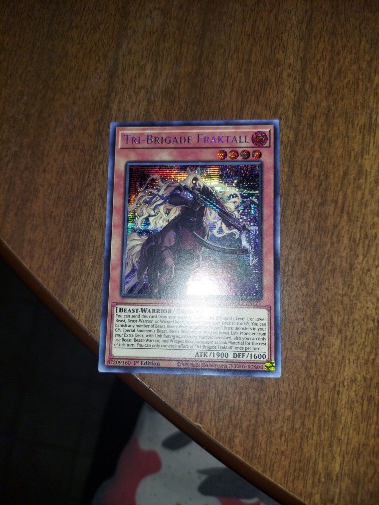 Yu-Gi-Oh Card 1st Edition Tri-Brigade Fraktall MP21-EN171