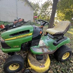 John Deer Tractor Mower
