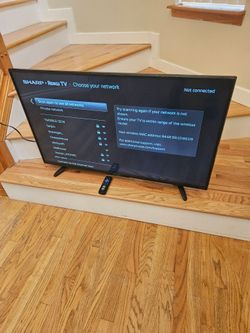 New Cond SHARP 44 INCHES TV WITH REMOT CONTROL WORKS EXCELLENT  ,