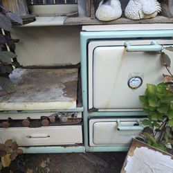 Coleman Cooker Range Model 366 