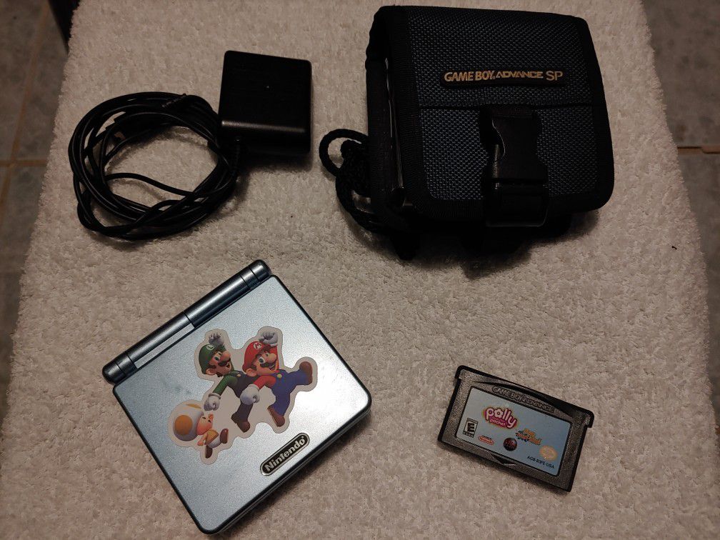 *NINTENDO* GAME BOY ADVANCE SP (AGS-101) + CASE +  CHARGER + GAME
