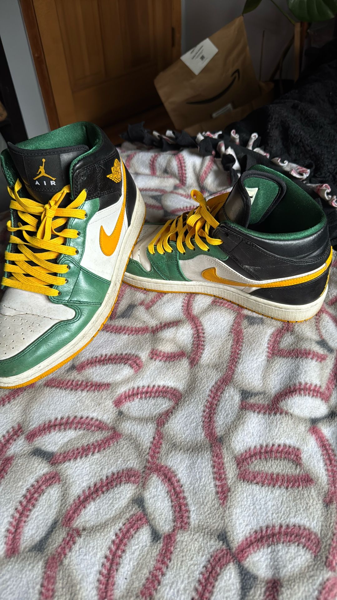 Jordan 1 ‘sonics’ Sz 9.5