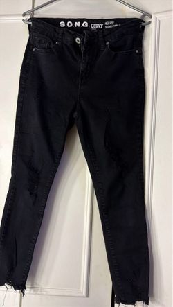 Junior’s curvy skinny jeans