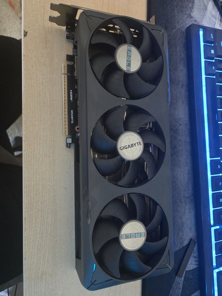 Gigabyte Nvidia Rtx 5070 Eagle Oc SSF 12G GDDR7