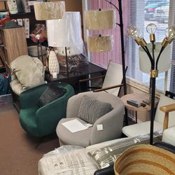 Big Bag Of Craft Stuff for Sale in Bakersfield, CA - OfferUp