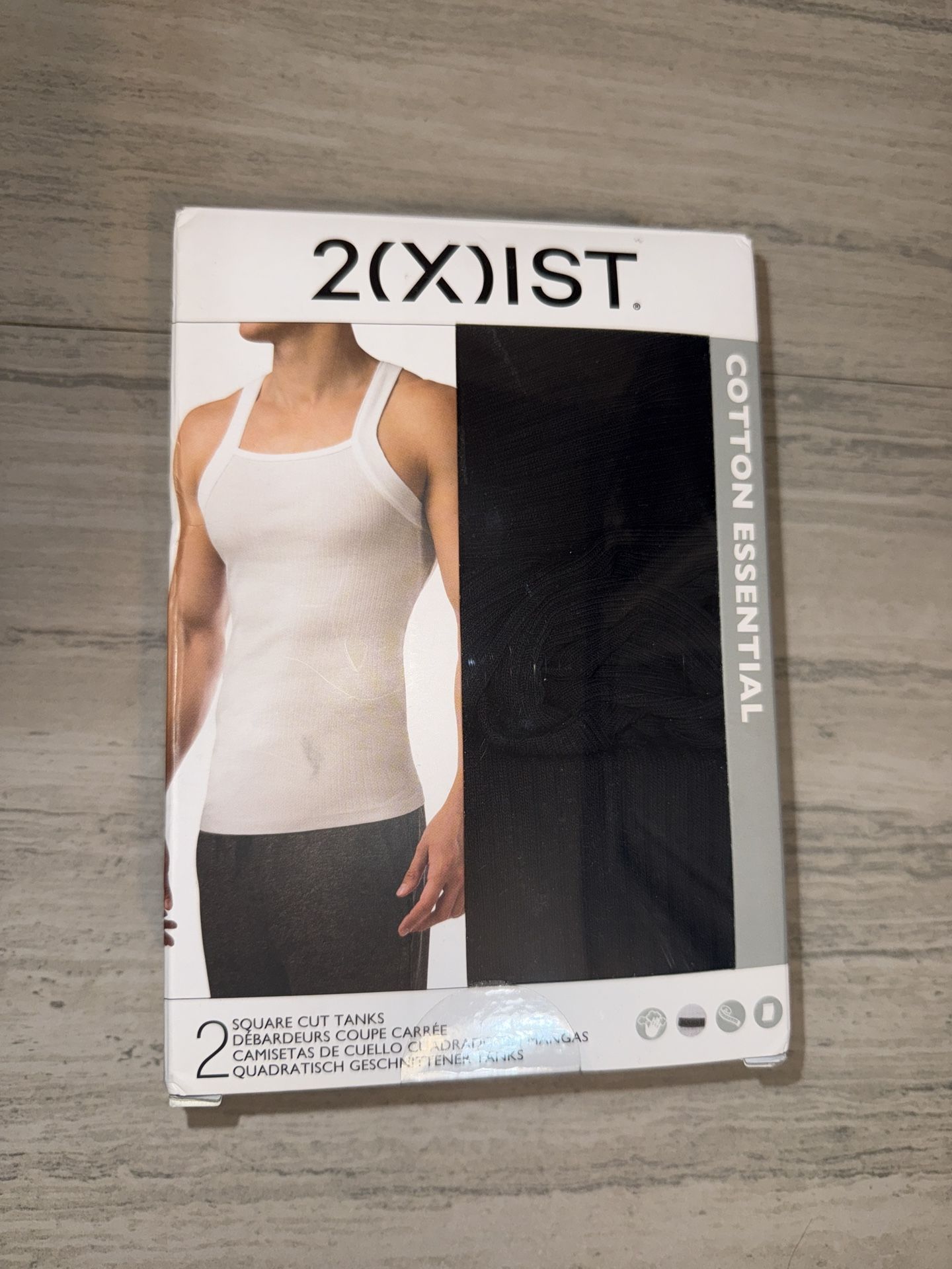 2(X)IST Men’s Square Cut Tanks Small