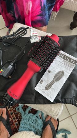 Revlon Salon One-Step Hair Dryer And Volumizer