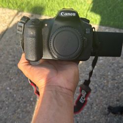 Camera Canon 60 D Used