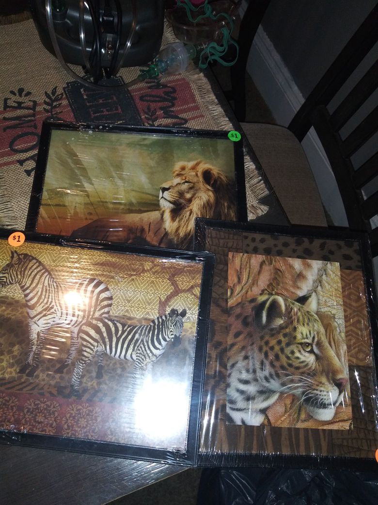 Set Of 3 Animal Pictures
