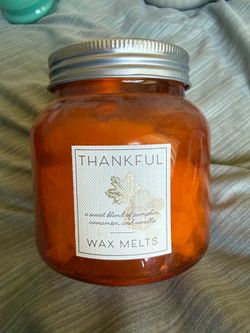 Pumpkin spice candle