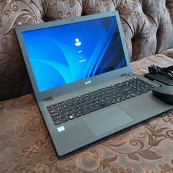 Laptop Acer Aspire E5-574-core i5-8gb Ram-128gb HD SSD Solid-goo-d For Studen-ts.
