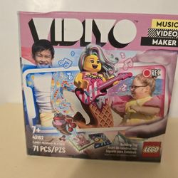 Lego 43102 New In Box