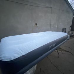 Air Mattress With Self Pump Included 