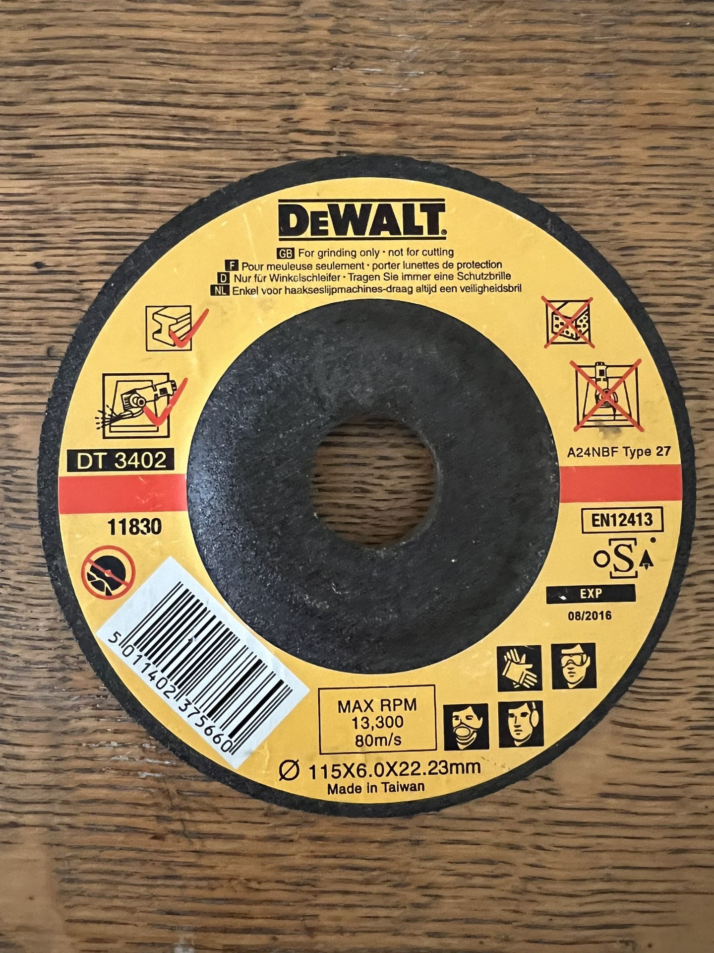 Dewalt A24NBF Type 27 4.5” Metal Grinding Wheel DT 3402