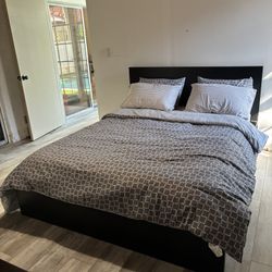 Queen Bed Frame And Mattress 