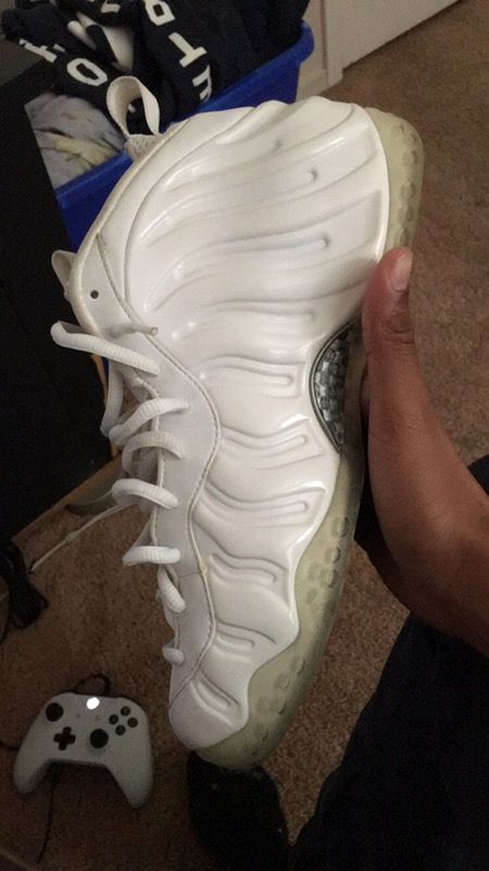 Whiteout foams sz9