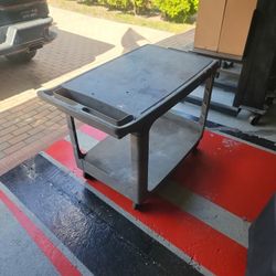 Rubbermaid 4 Wheel Cart.