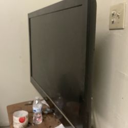 A Tv, 44 Inch Wide