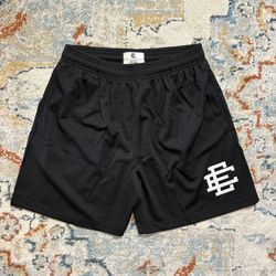 ERIC EMANUEL SHORTS SIZE MEDIUM 