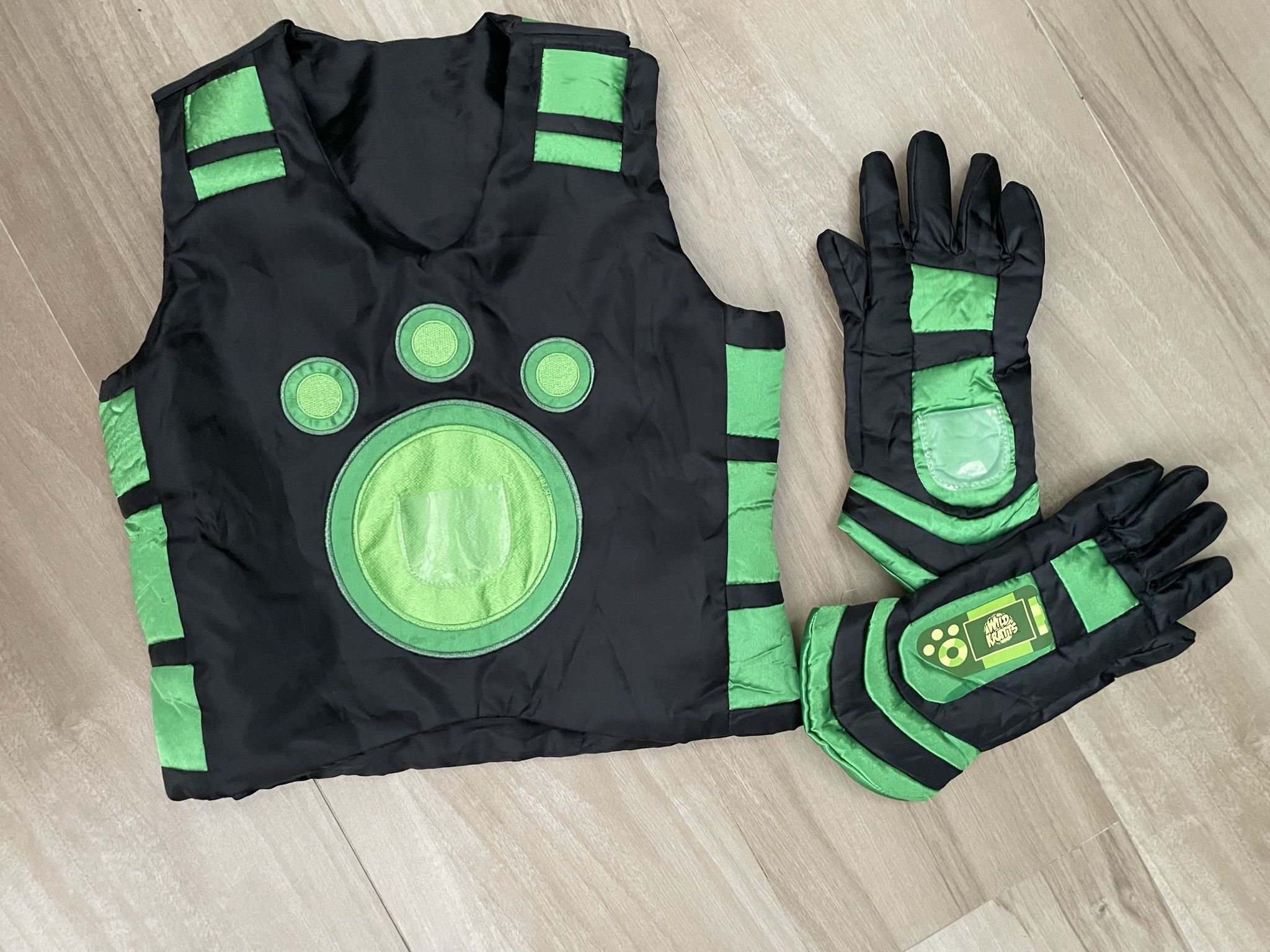 Wild Kratts Vest-Chris Kratt