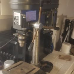 DRILL PRESS 