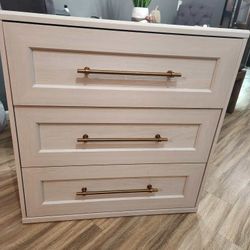 Modern Mopio 3 Drawer Dresser Night Stand