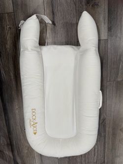 Dockatot deluxe