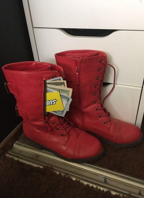 Military red boots